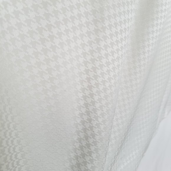 Vintage | Renaissance White Houndstooth Blouse - Picture 14 of 16